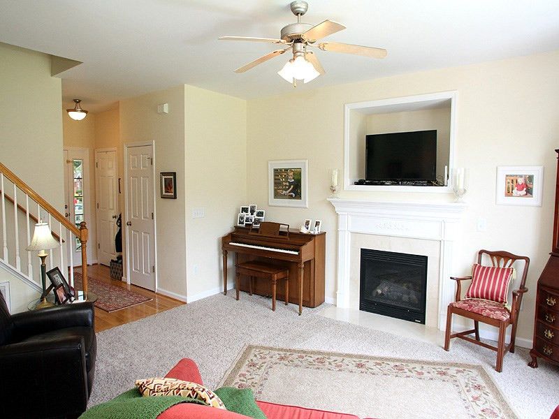 8 Whetstone Dr, Angier, NC 27501