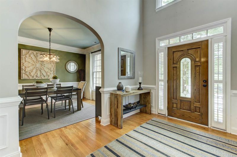 8 Wickersham Dr, Durham, NC 27713