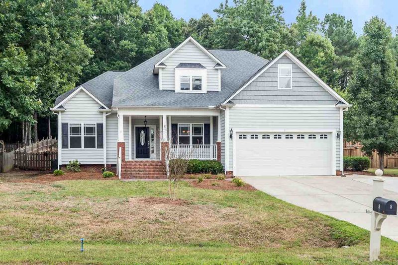 8 Yellow Daisy Pl, Clayton, NC 27527
