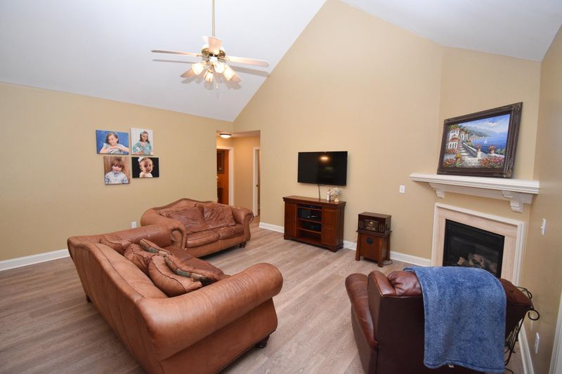 80 Austin Pond Rd, Clayton, NC 27520