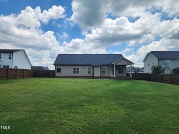 80 Belmont Farms Dr, Benson, NC 27504