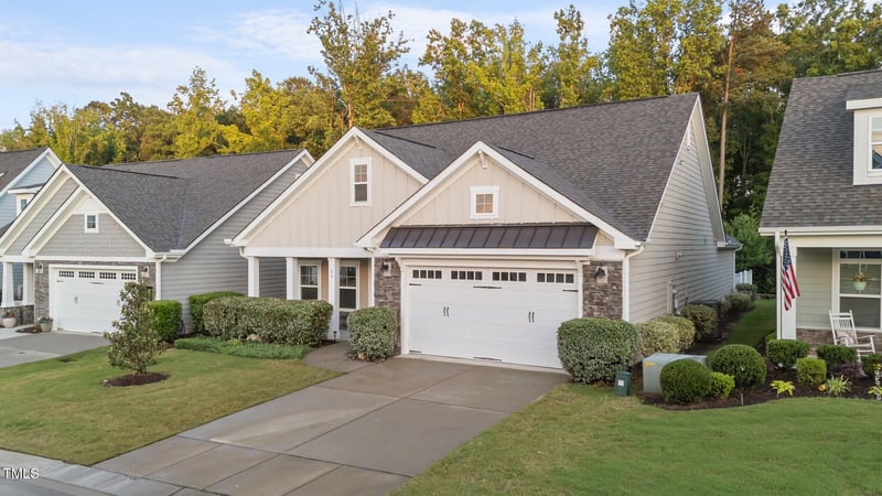 80 Bramble Ln, Clayton, NC 27527