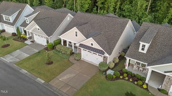 80 Bramble Ln, Clayton, NC 27527