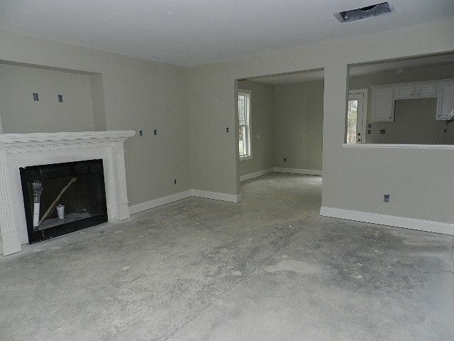 80 Burrage Dr, Angier, NC 27501