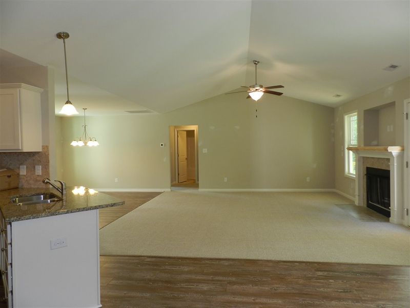 80 Everwood Dr, Four Oaks, NC 27524
