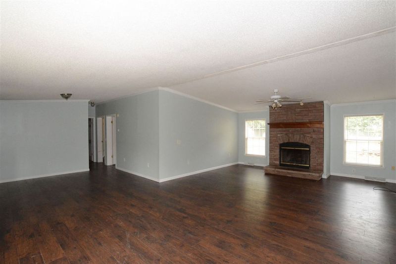 80 Green Valley Dr, Franklinton, NC 27525