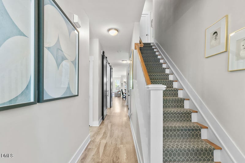 80 Landover Cir, Chapel Hill, NC 27516