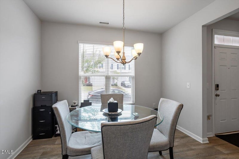 80 Liam St, Clayton, NC 27520
