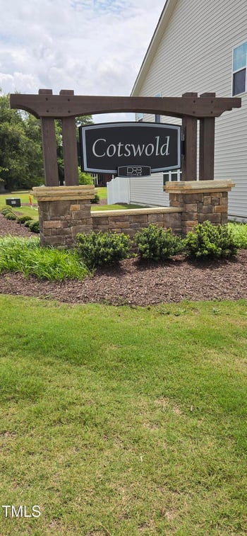 80 Nailsworth St, Angier, NC 27501