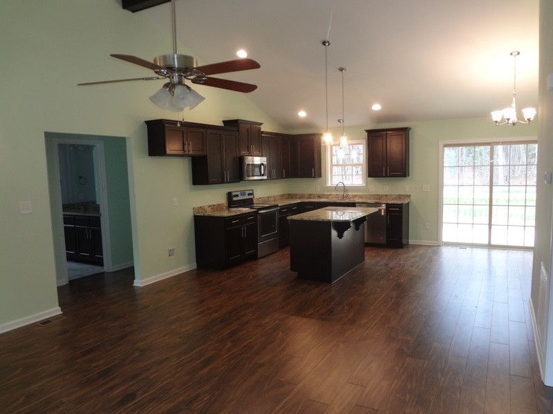 80 Northview Ct, Louisburg, NC 27549