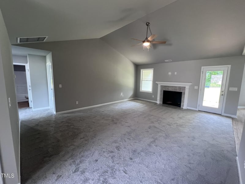 80 Oakfield Trace Dr, Four Oaks, NC 27524