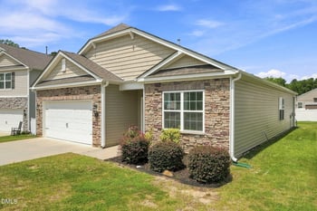 80 Purple Tc, Clayton, NC 27527