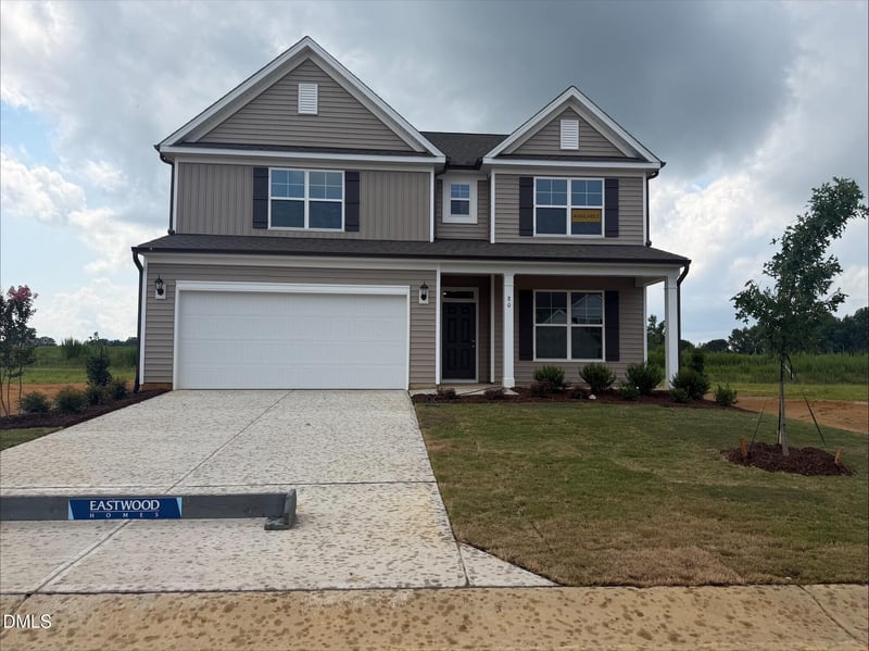 80 Quilting Dr #210, Benson, NC 27504