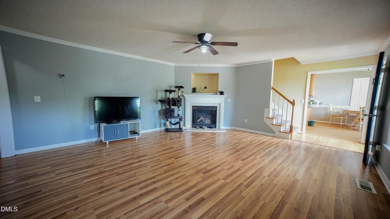 80 Raven Hill Ct, Clayton, NC 27520