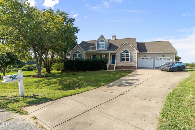 80 Raven Hill Ct, Clayton, NC 27520