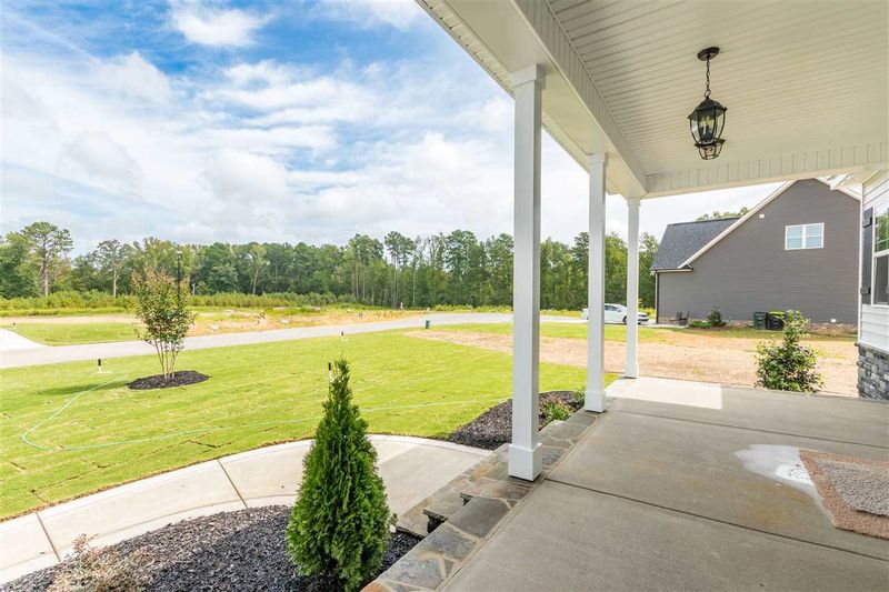 80 Reed Dr, Zebulon, NC 27597