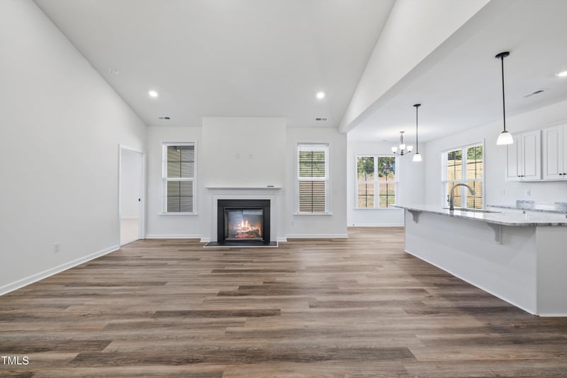 80 Rosewood Ln, Youngsville, NC 27596