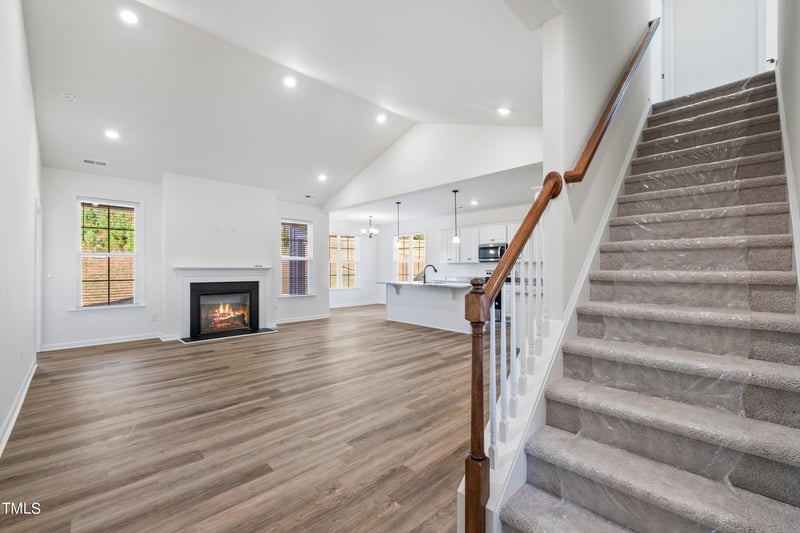 80 Rosewood Ln, Youngsville, NC 27596