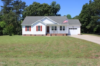 80 Senter Farm Ct, Fuquay Varina, NC 27526