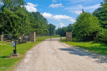 80 Shartree Farms Ln, Louisburg, NC 27549