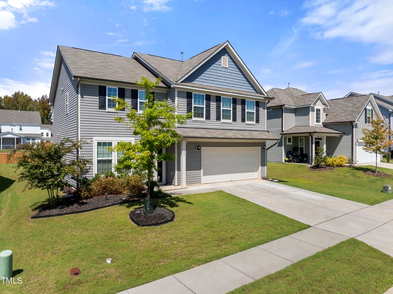 80 Shining Amber Way, Franklinton, NC 27525