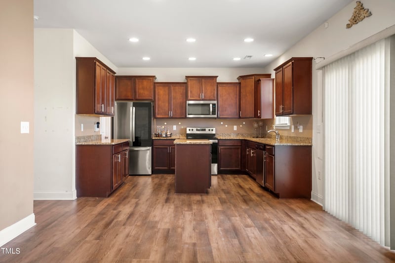 80 Shining Amber Way, Franklinton, NC 27525