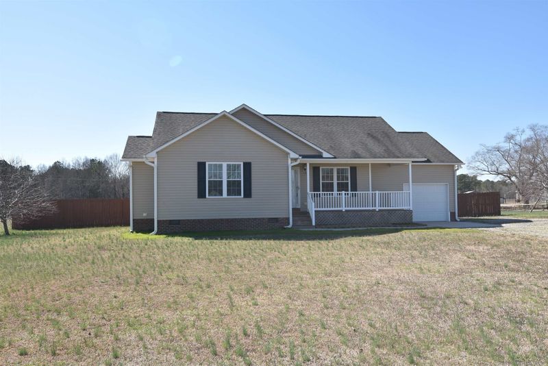 80 Sugarhill Dr, Zebulon, NC 27597