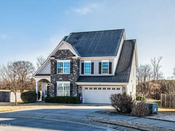 80 Vanderlin Ct, Fuquay Varina, NC 27526