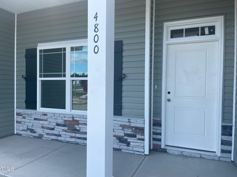 80 Watermelon Dr, Franklinton, NC 27525