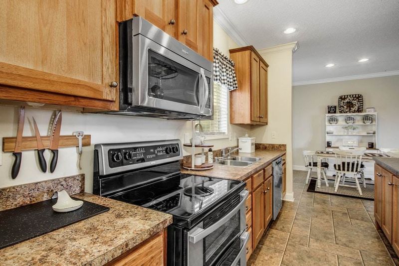 80 Willis Rd, Garner, NC 27529