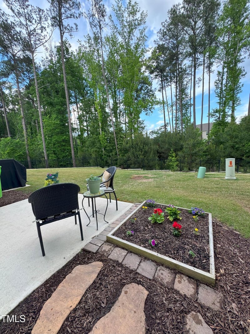 80 Willow Green Dr, Clayton, NC 27527