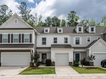 80 Willow Green Dr, Clayton, NC 27527