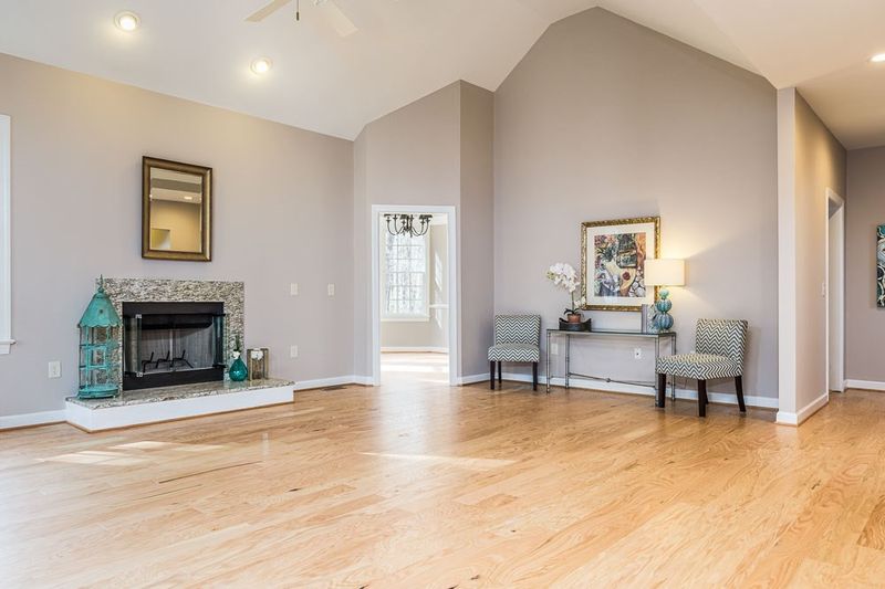 80 Winthrop Rd, Pittsboro, NC 27312