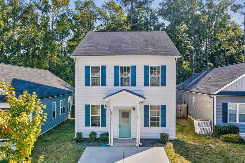 80 Yellow Jacket Rg, Clayton, NC 27520