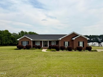 800 Carolina Dr, Dunn, NC 28334