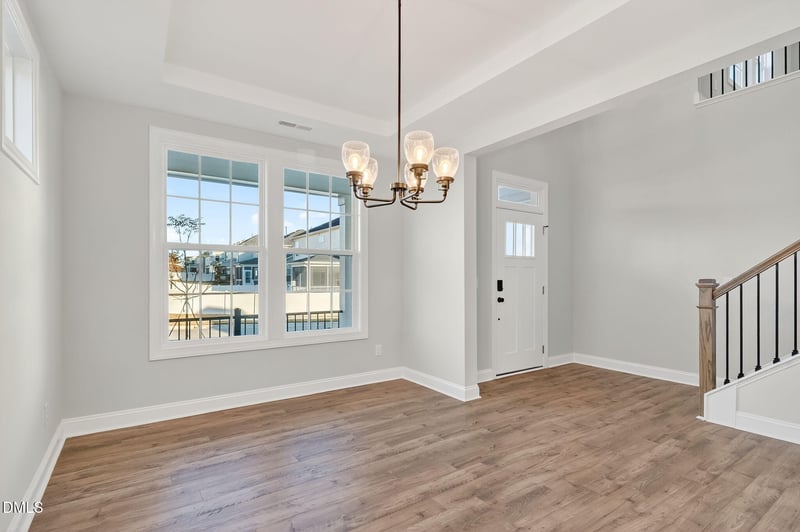 800 Challenger Ln, Knightdale, NC 27545