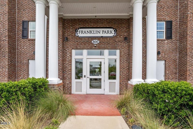 800 Gathering Park Cir #304, Cary, NC 27519