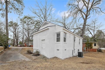 800 Lewis St, Fayetteville, NC 28303