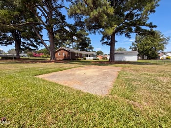 800 Lucas St, Erwin, NC 28339