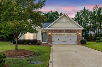 800 Misty Meadow Ln, Fayetteville, NC 28304