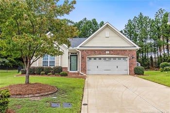 800 Misty Meadow Ln, Fayetteville, NC 28304