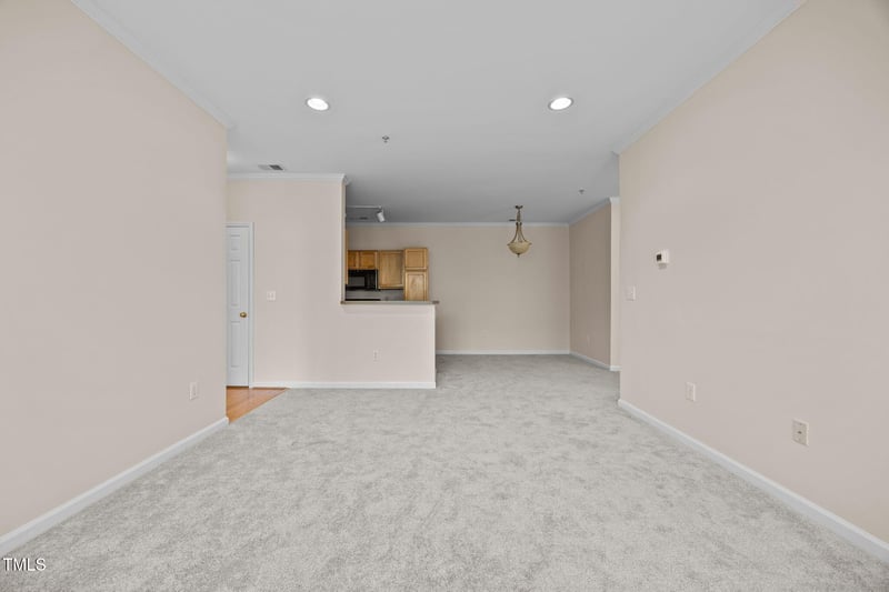 800 Moratuck Dr #202, Raleigh, NC 27604