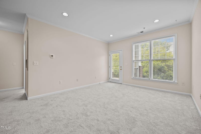 800 Moratuck Dr #202, Raleigh, NC 27604