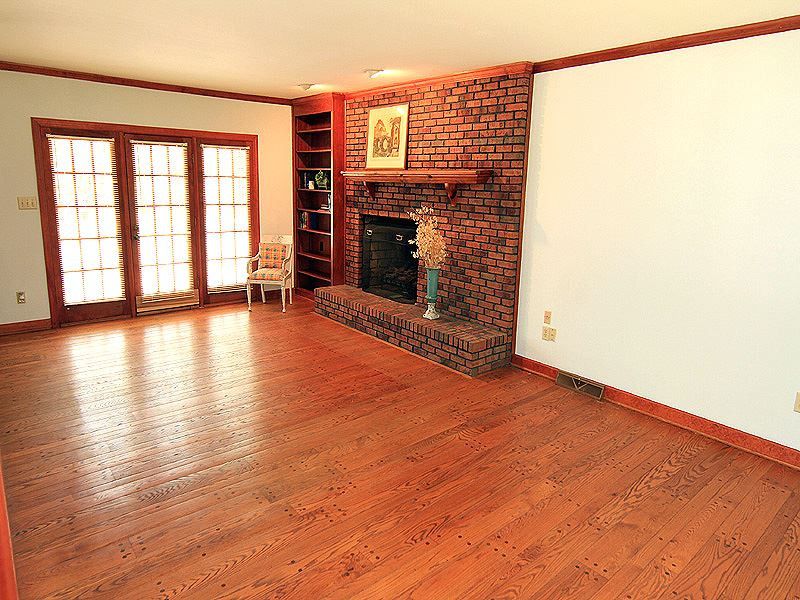 800 Mudham Rd, Wendell, NC 27591