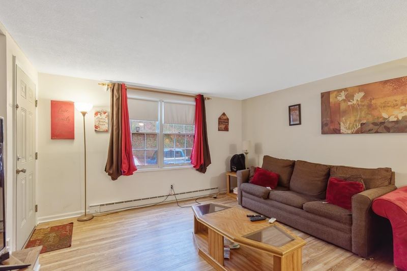 800 Pritchard Ave Extension #D2, Chapel Hill, NC 27516