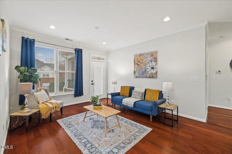 800 Savannah Ridge Rd #116, Holly Springs, NC 27540