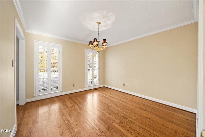 800 Temple St, Raleigh, NC 27609