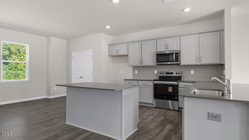 800 Washington St, Fuquay Varina, NC 27526