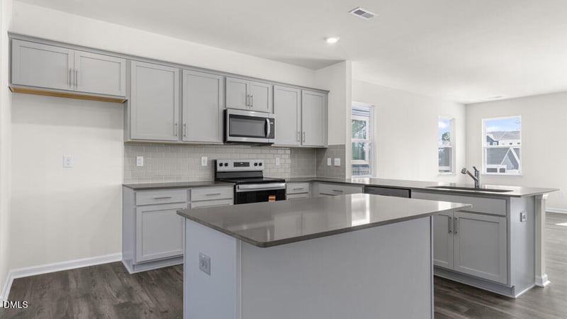 800 Washington St, Fuquay Varina, NC 27526