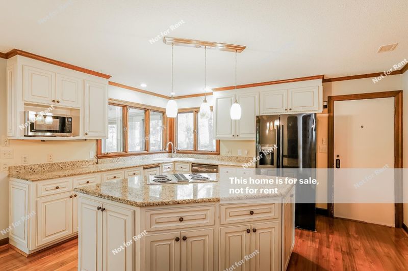 8000 Belgium Dr, Raleigh, NC 27606
